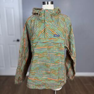Patagonia Funhoggers Anorak Pullover Sweater, Quilty Fitz Heartleaf Green, M